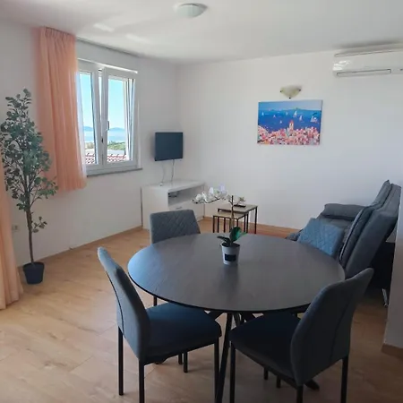 Apartamento Mirela *