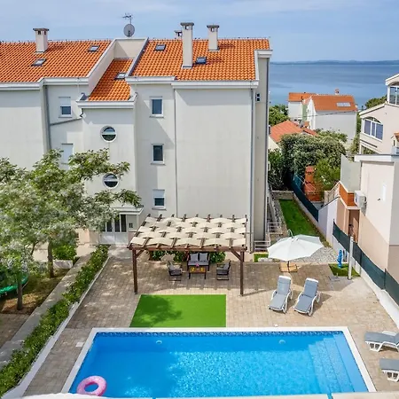 Mirela * פטרצ'אנה