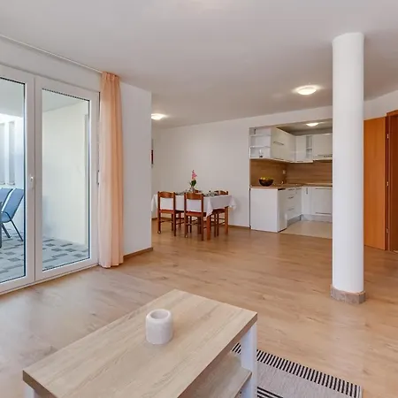 Apartment Mirela